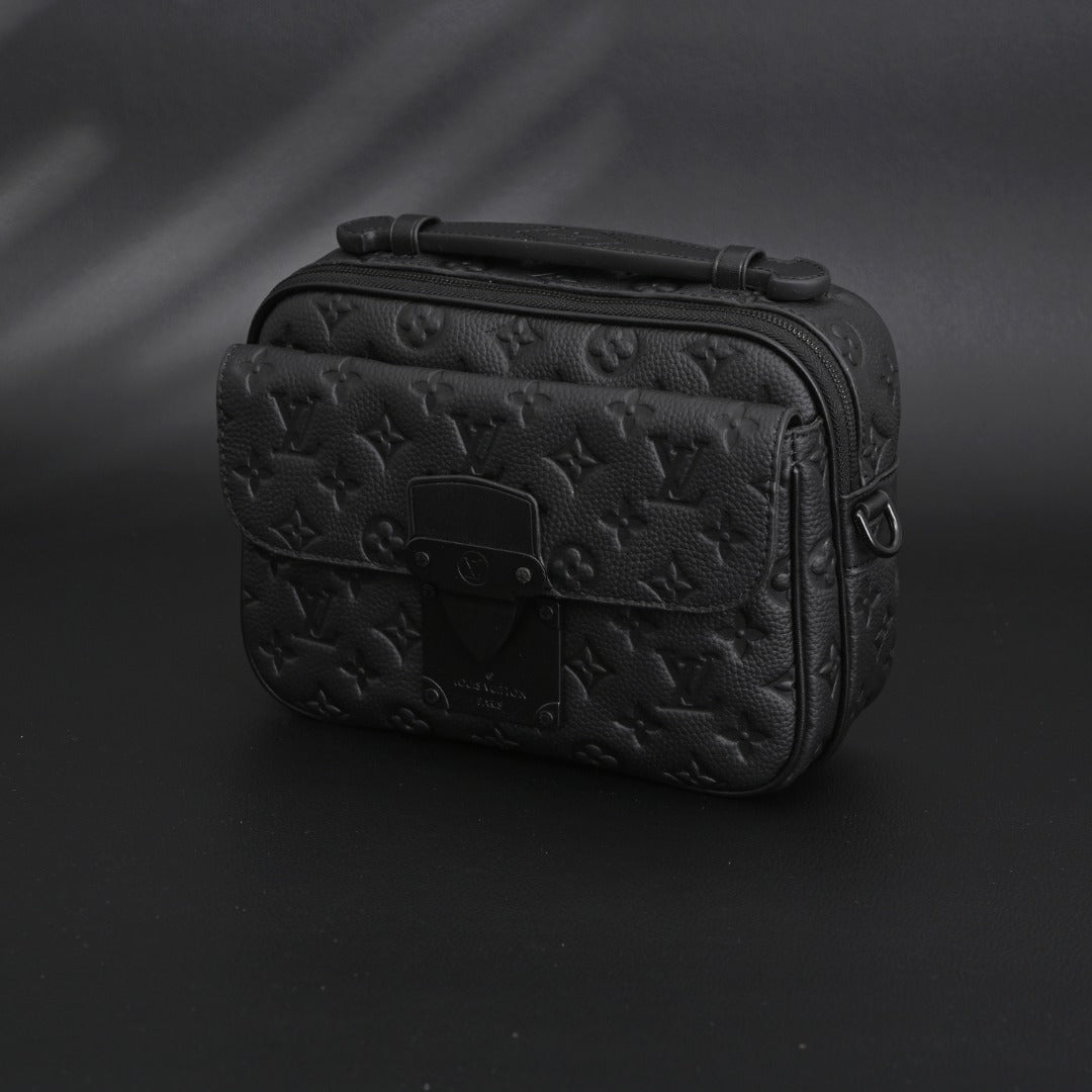 soft trunk messenger bag – monogram black taurillon