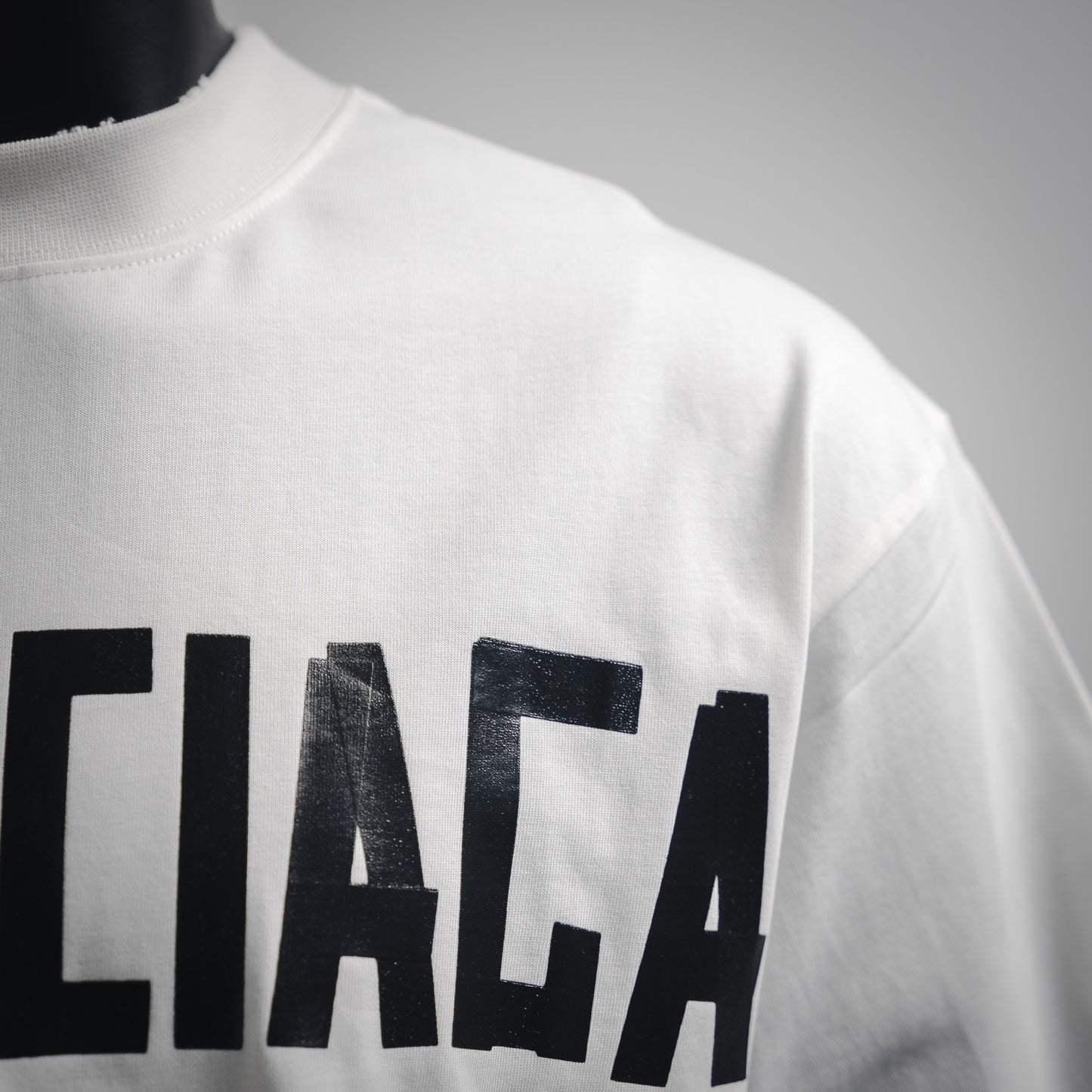 balenciaga gothic logo back print t-shirt