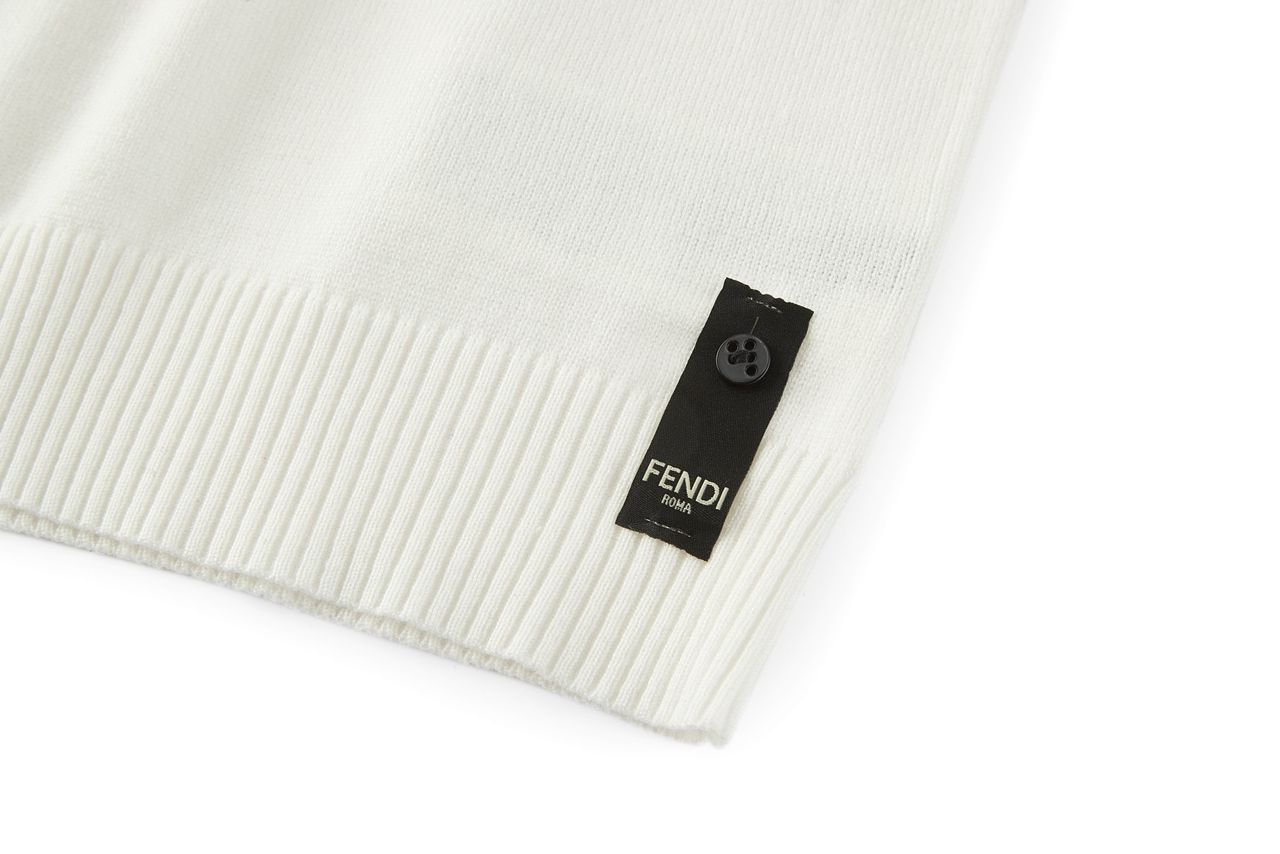 fendi closed jumper