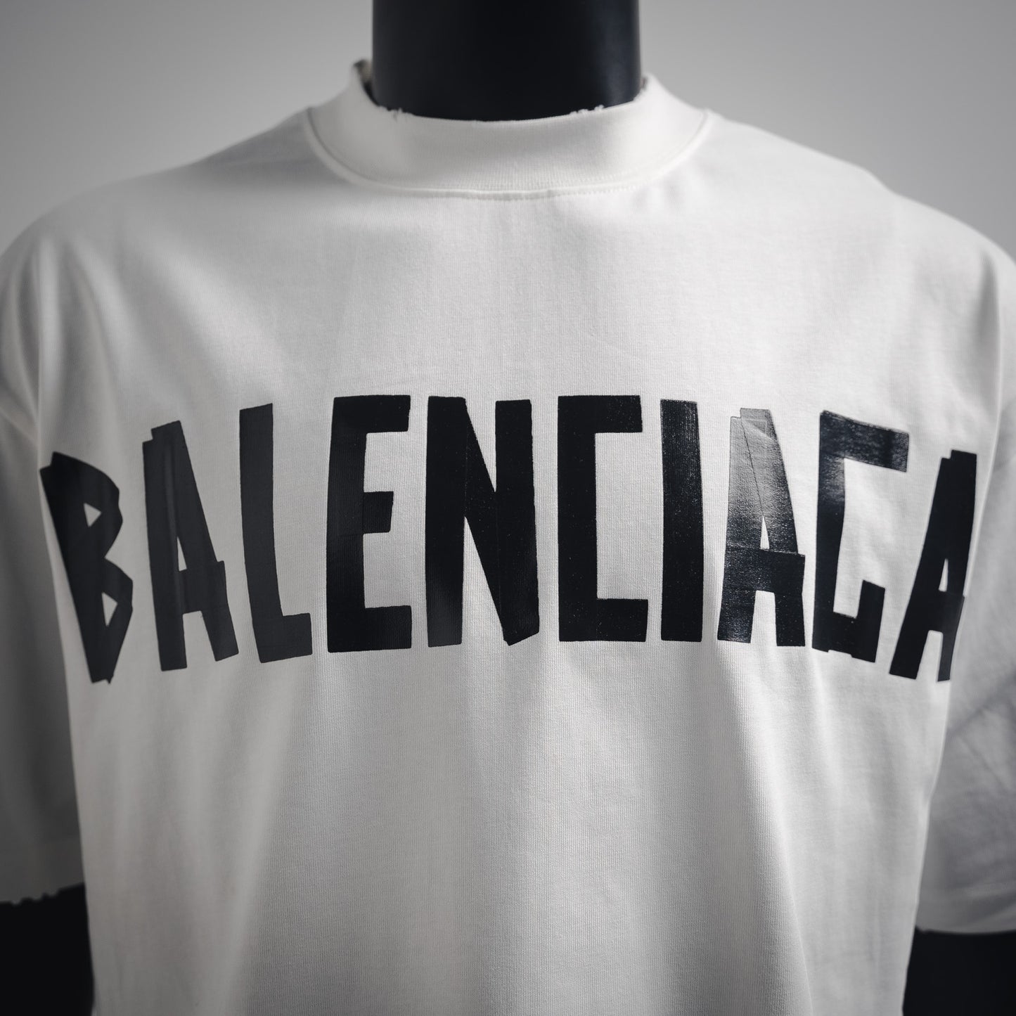 balenciaga gothic logo back print t-shirt