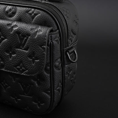 Soft Trunk Messenger Bag – Monogram Black Taurillon