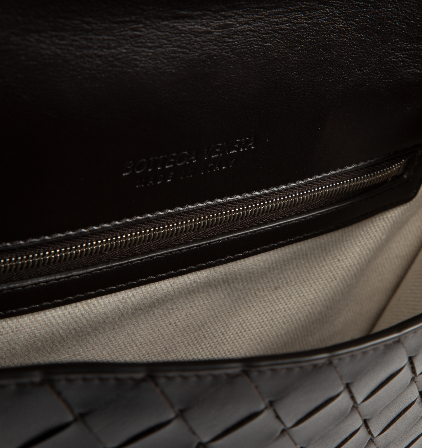 piccolo portfolio cross-body