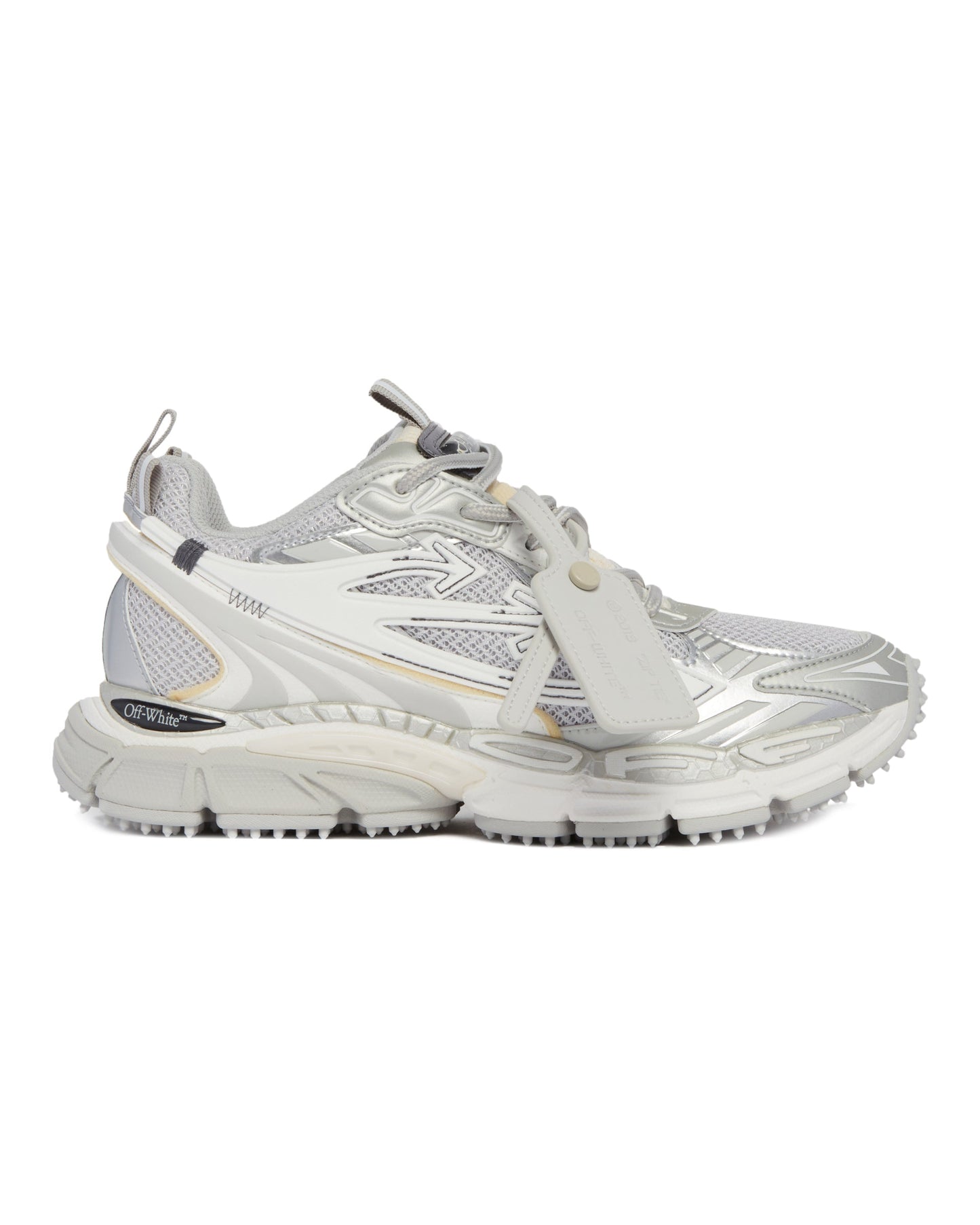gray be right back sneakers