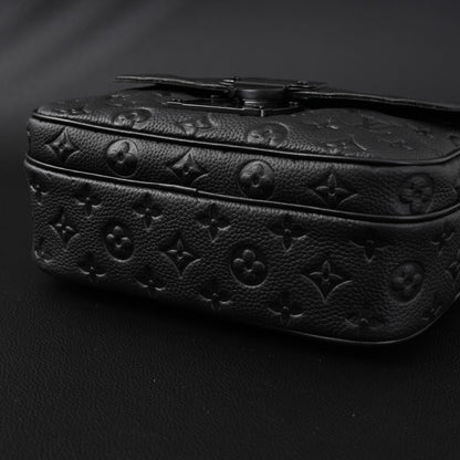 Soft Trunk Messenger Bag – Monogram Black Taurillon