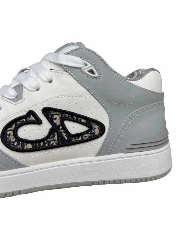 b57 mid-top sneaker