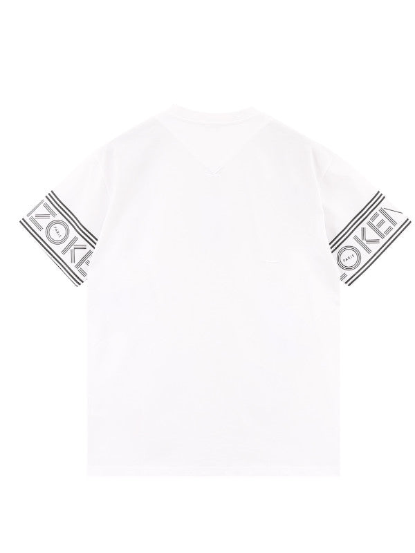 t-shirt with paris sleeves