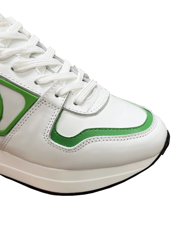 run away sneakers