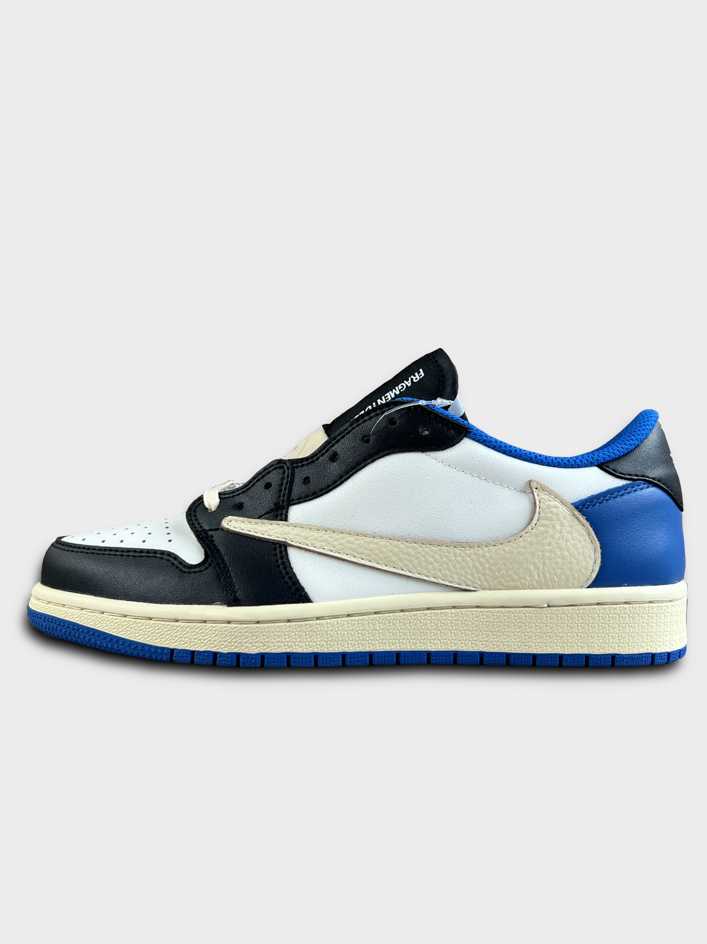 air jordan 1 low travis scott sneakers